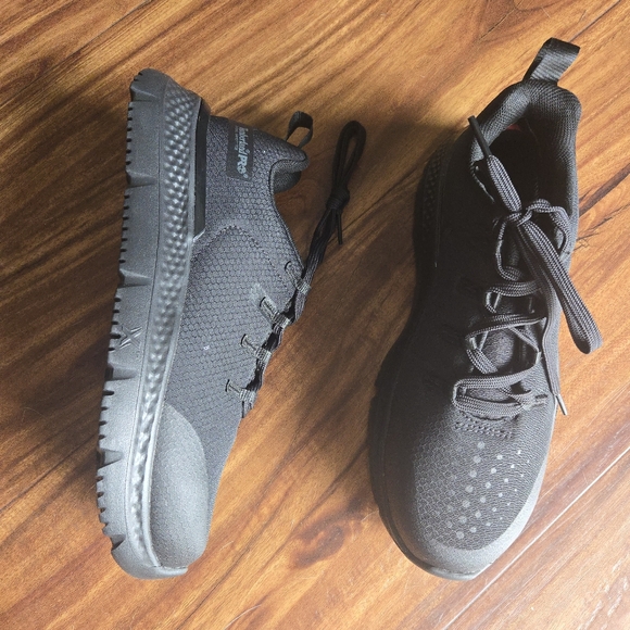 Timberland PRO Womsn Suze 7.5 Intercept Athletic Steel-Toe Work Sneaker 052025 - Picture 2 of 10